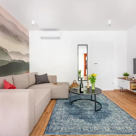 아파트호텔 Downtown Residences Vh - Ac, Elevator, Terrace 4*