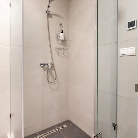 Downtown Residences Vh - Ac, Elevator, Terrace 4*