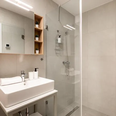 Downtown Residences Vh - Ac, Elevator, Terrace Apartmanhotel