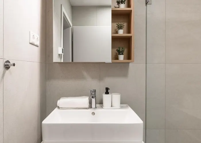 Lägenhetshotell Downtown Residences Vh - Ac, Elevator, Terrace 4*