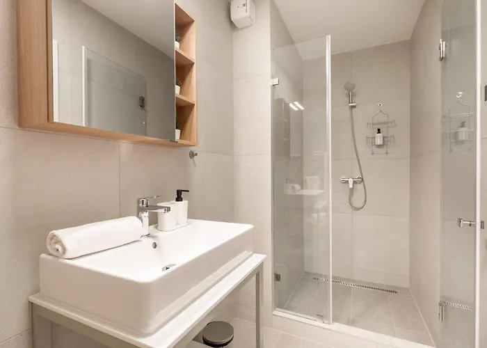 Downtown Residences Vh - Ac, Elevator, Terrace Lägenhetshotell Budapest